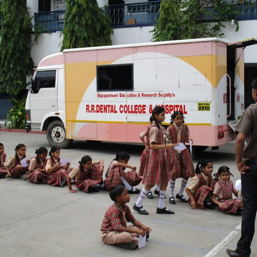 24.Facilities - Dental Van